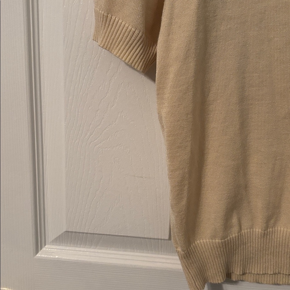 Contrast neck short sleeve sweater - Picture 4 of 4